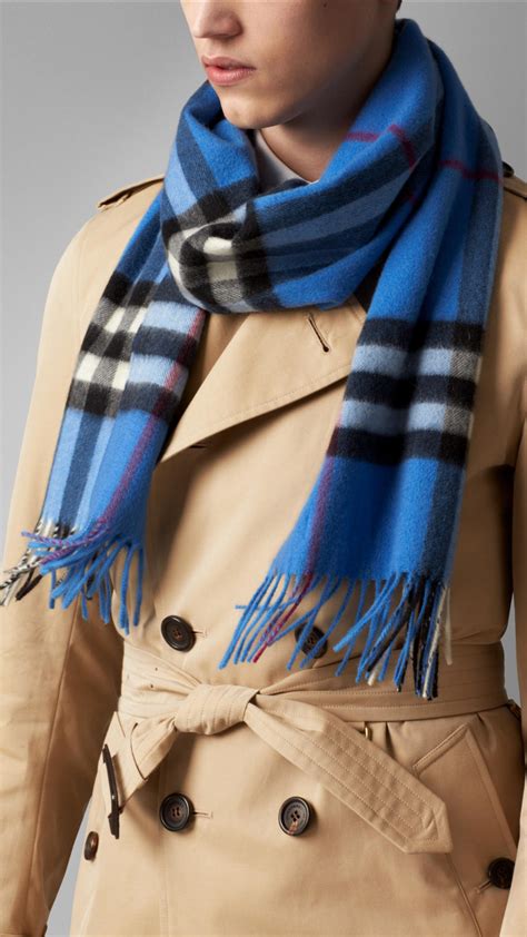 burberry scarf outfits men|Burberry b 135 cashmere scarf.